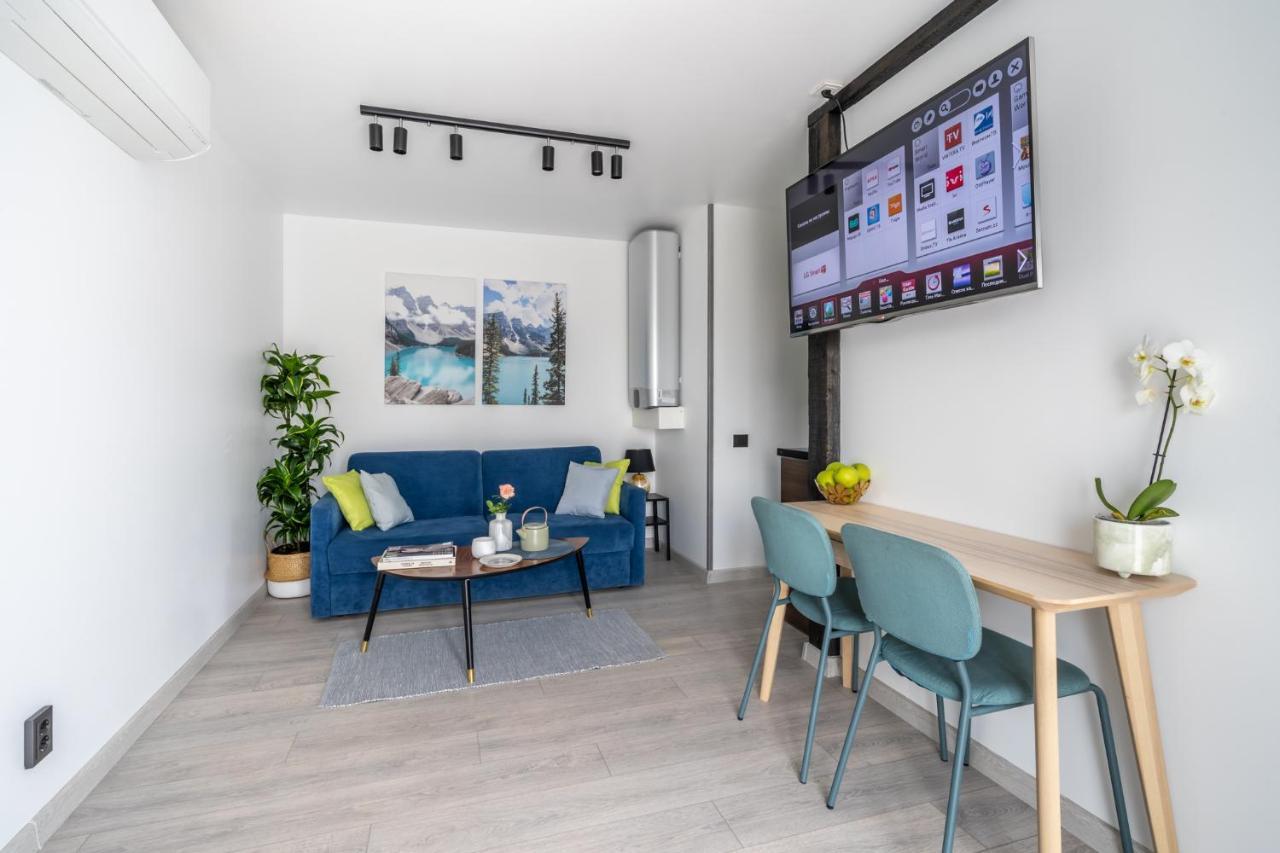 Family Garden House With Free Private Parking & Playground Villa Riga Buitenkant foto
