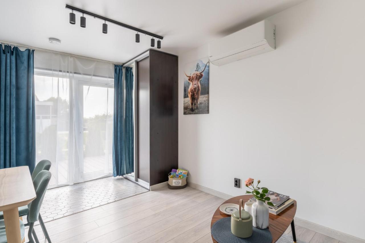 Family Garden House With Free Private Parking & Playground Villa Riga Buitenkant foto